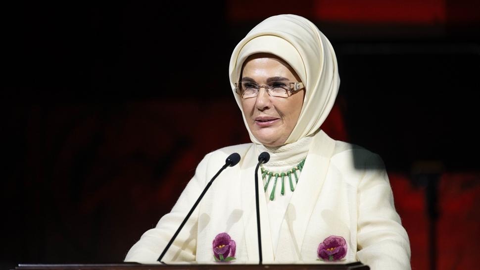 Emine Erdoğan: Eşitsizlikleri ortadan kaldırmak gerekir