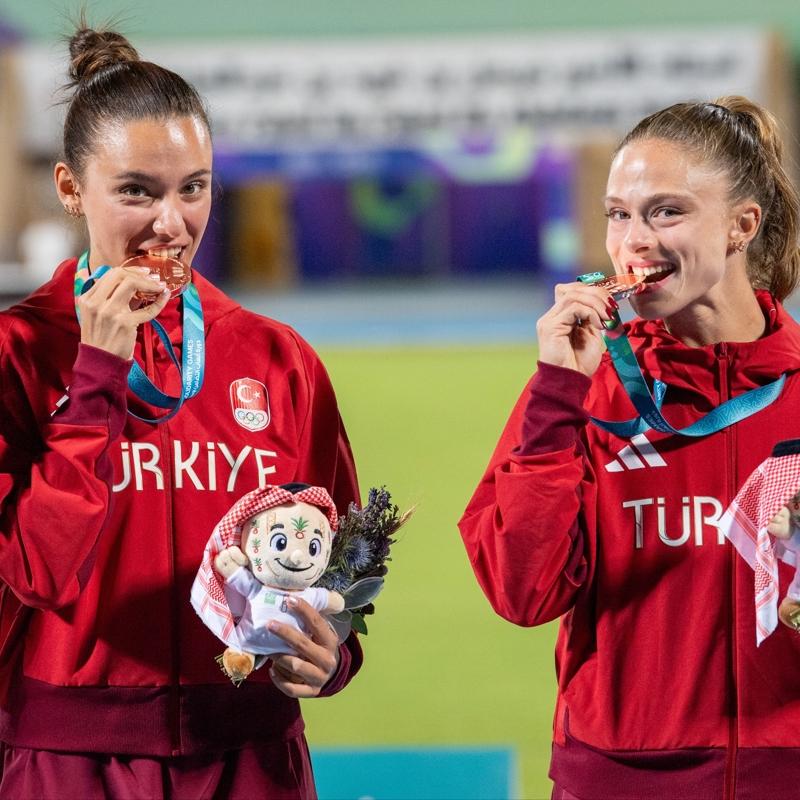 Milli sporcular, Riyad'da gn 10 madalyayla noktalad