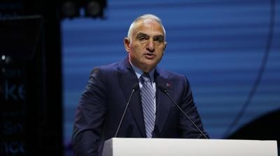 Bakan Ersoy: Mevlana'nn felsefesi her yl yzbinlerce insan Konya'ya ekiyor