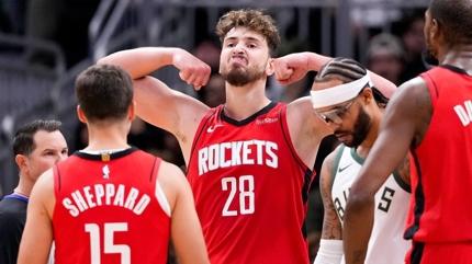 Alperen engn'n yldz NBA'de her geen yl daha fazla parlyor