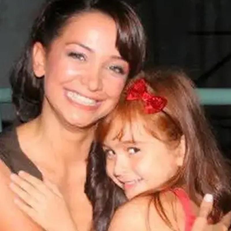 Asena'nn babasyla olan yazmalar ortaya kt!