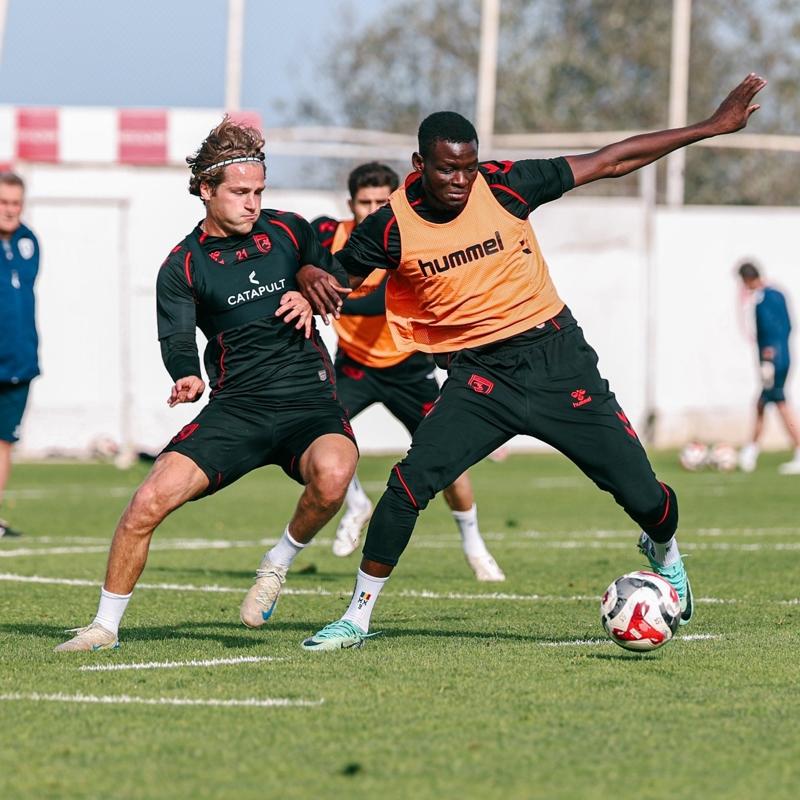 Samsunspor, Be�ikta� ma��na haz�r