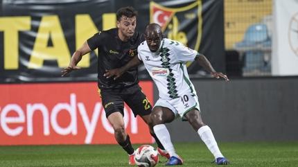 Gol d�ellosunda kazanan ��kmad�! �stanbulspor ile Sakaryaspor puanlar� payla�t�