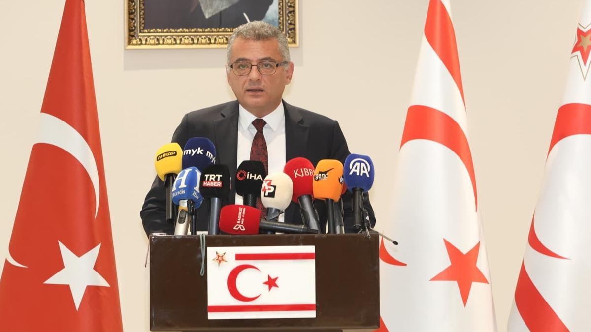 kuzey kbrs trk cumhuriyeti kktc tufan erhrman gkry rum ynetimi nikos hristodulidis neri paketi fotoraflar resimleri