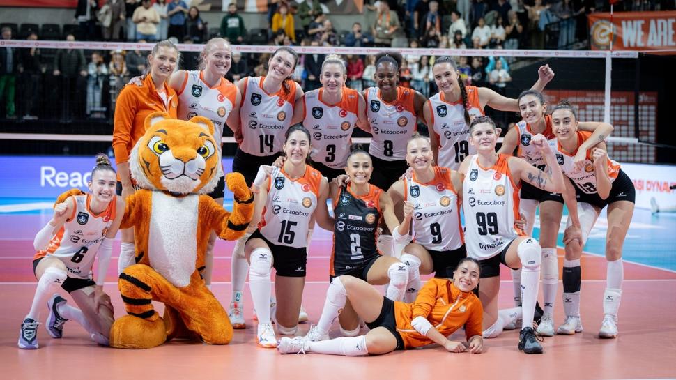 Eczacıbaşı Dynavit evinde set vermedi