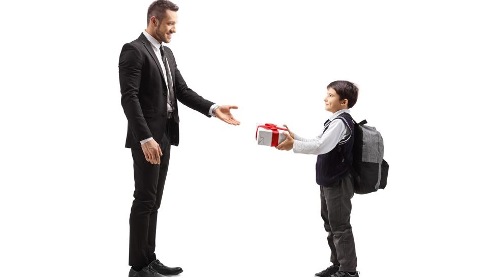 Erkek öğretmenlere hediye arayanlar için 5 öneri