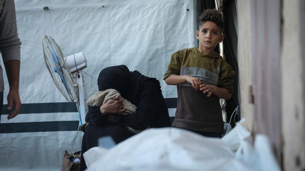 Gazze'de can kaybı 69 bin 756'ya yükseldi