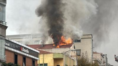 Gngren'de tekstil fabrikasnda yangn