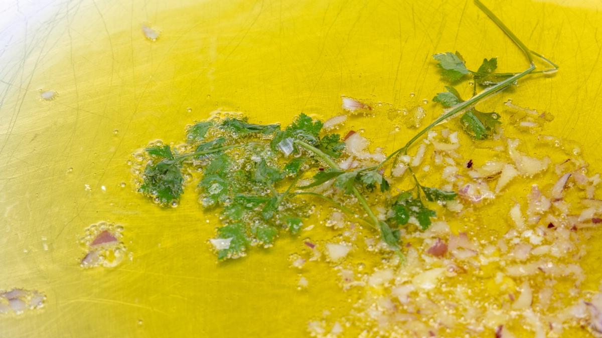 salata salata sosu tarifi hardall sos fotoraflar resimleri