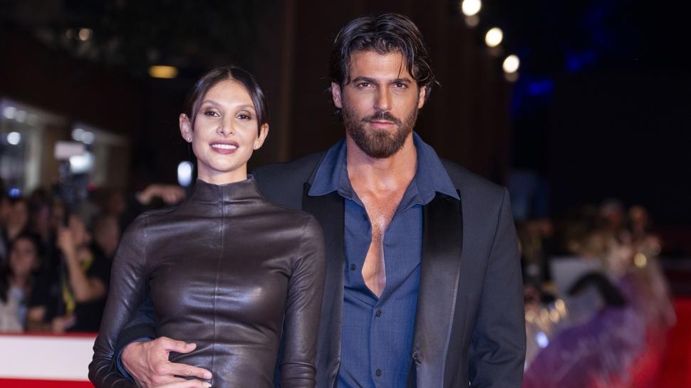 Can Yaman'la Sara Bluma'dan sözde ayrılık: Takipten çıktı, fotoğraflar kaldı!