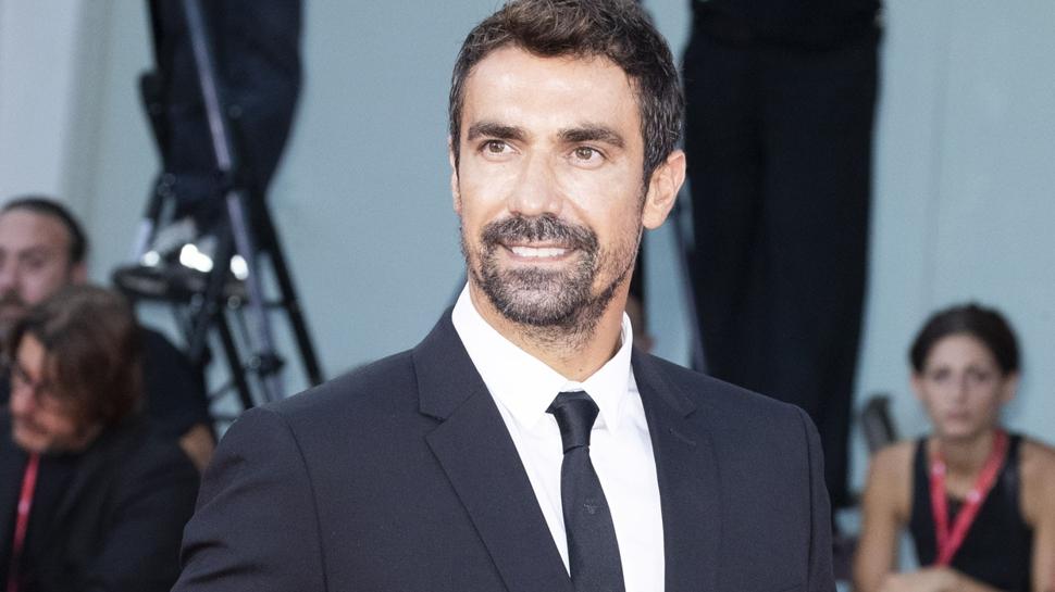 İbrahim Çelikkol, Dubai yolcusu! Ödülle dönecek