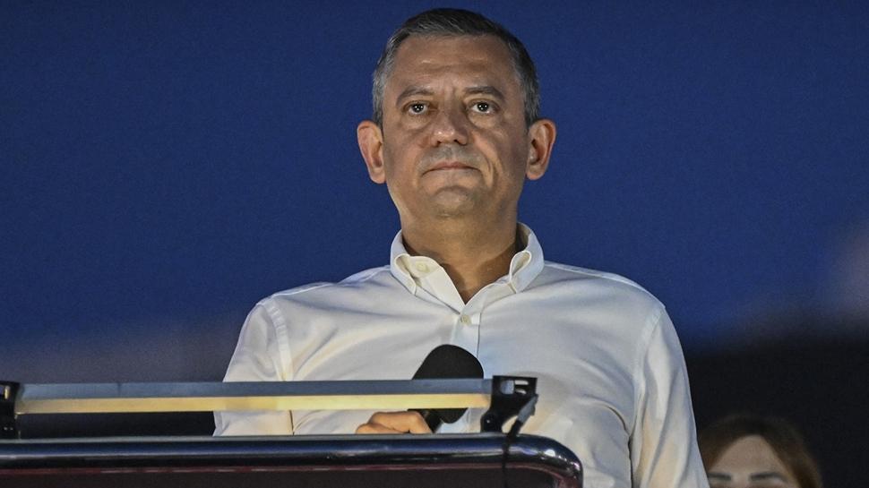 Mahkemeden zgr zel karar! Akn Grlek'e tazminat deyecek