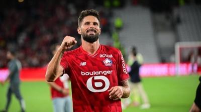 Giroud yldzlat, Lille 4 golle kazand