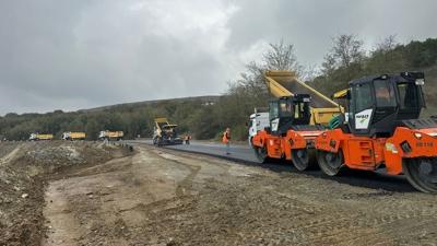 BB'ye Mavi Gl tepkisi: stanbullular asfalt bekliyor!