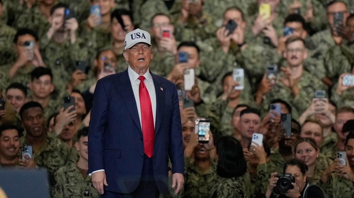 ABD Trump Pentagon fotoraflar resimleri