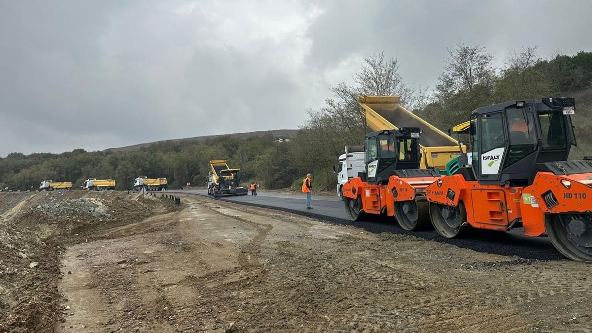 Asfalt BB Mavi Gl fotoraflar resimleri