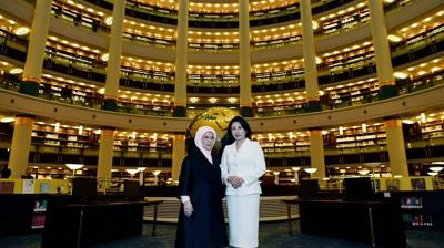 Emine Erdoan'dan Gney Kore Devlet Bakan'nn ei Kim ile programlarna ilikin videolu paylam