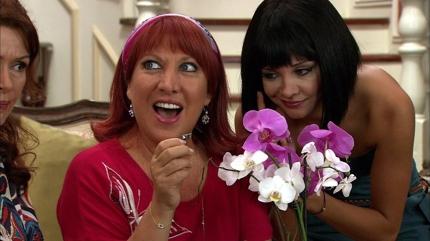 Evrim Akn sessizliini yle bir bozdu ki!