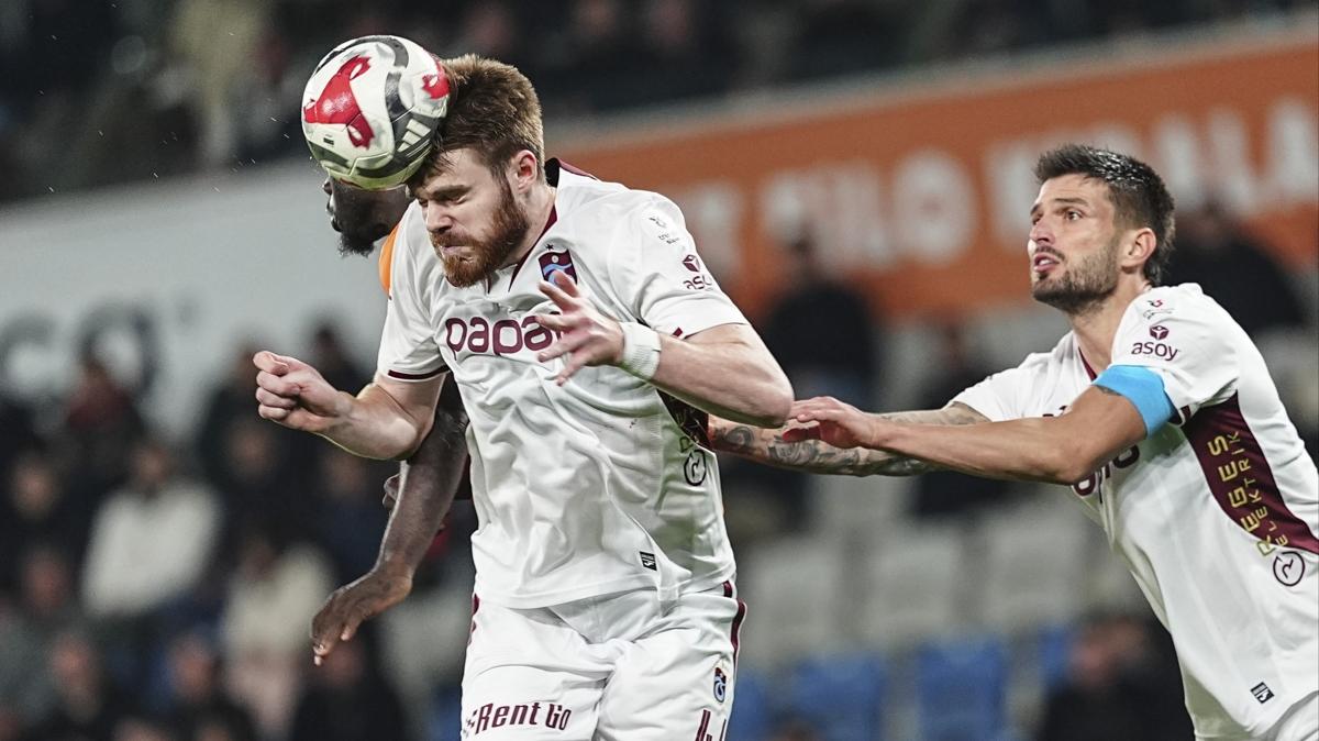 Trabzonspor Arseniy Batagov Baakehir ma fotoraflar resimleri