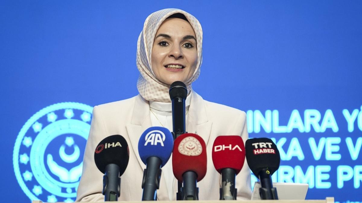  iddetsiz Toplum  Kadna Destek Aile ve Sosyal Hizmetler Bakan Mahinur zdemir Gkta Bakan Gkta fotoraflar resimleri