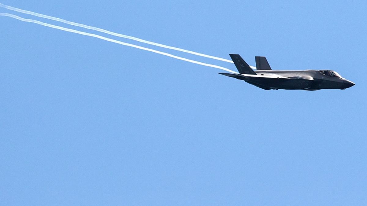 F-35 sava ua ABD savunma haberleri F-35A Lightning fotoraflar resimleri