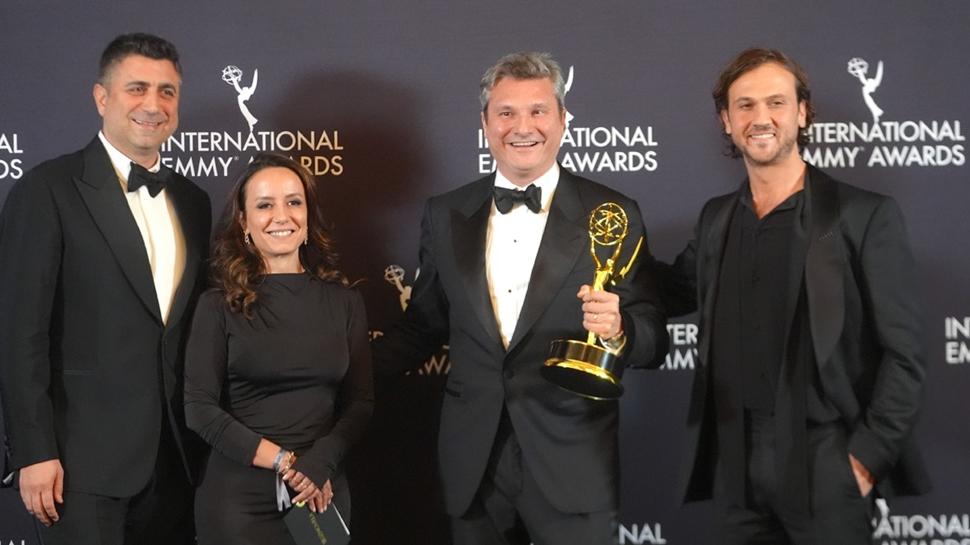 Türk yapımı Deha Emmy Ödülü kazandı