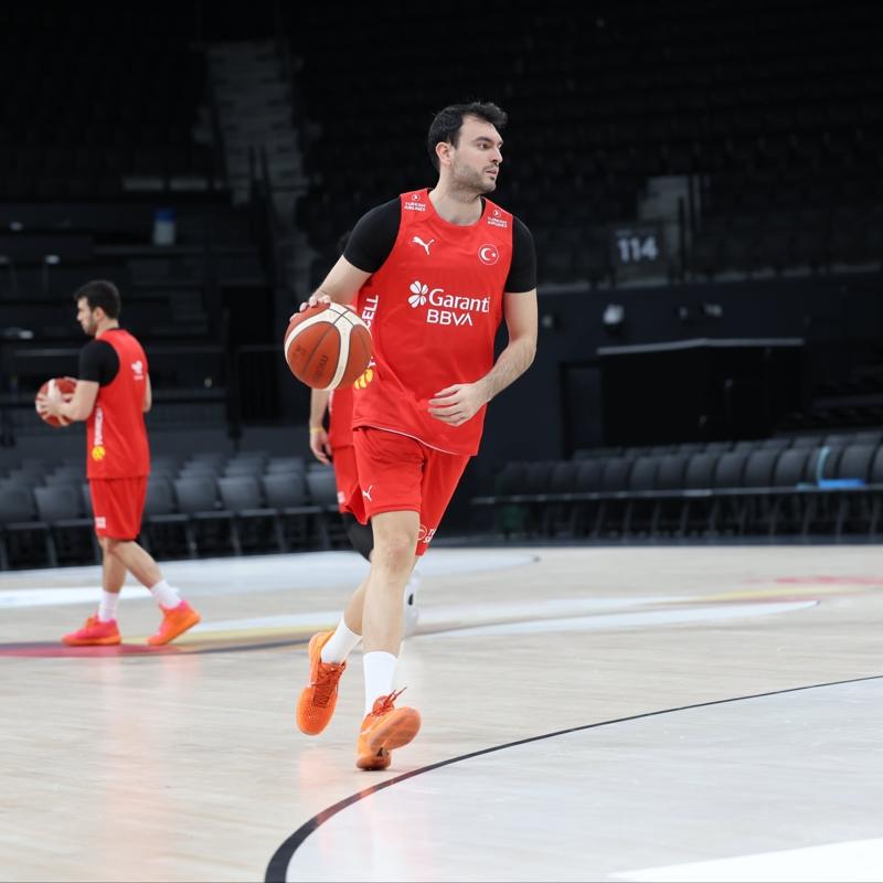 12 Dev Adam'n konuu Bosna Hersek