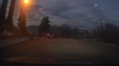 Karabk'te grenleri akna dndren grnt! Gkyzn bir anda aydnlatan cisim kamerada