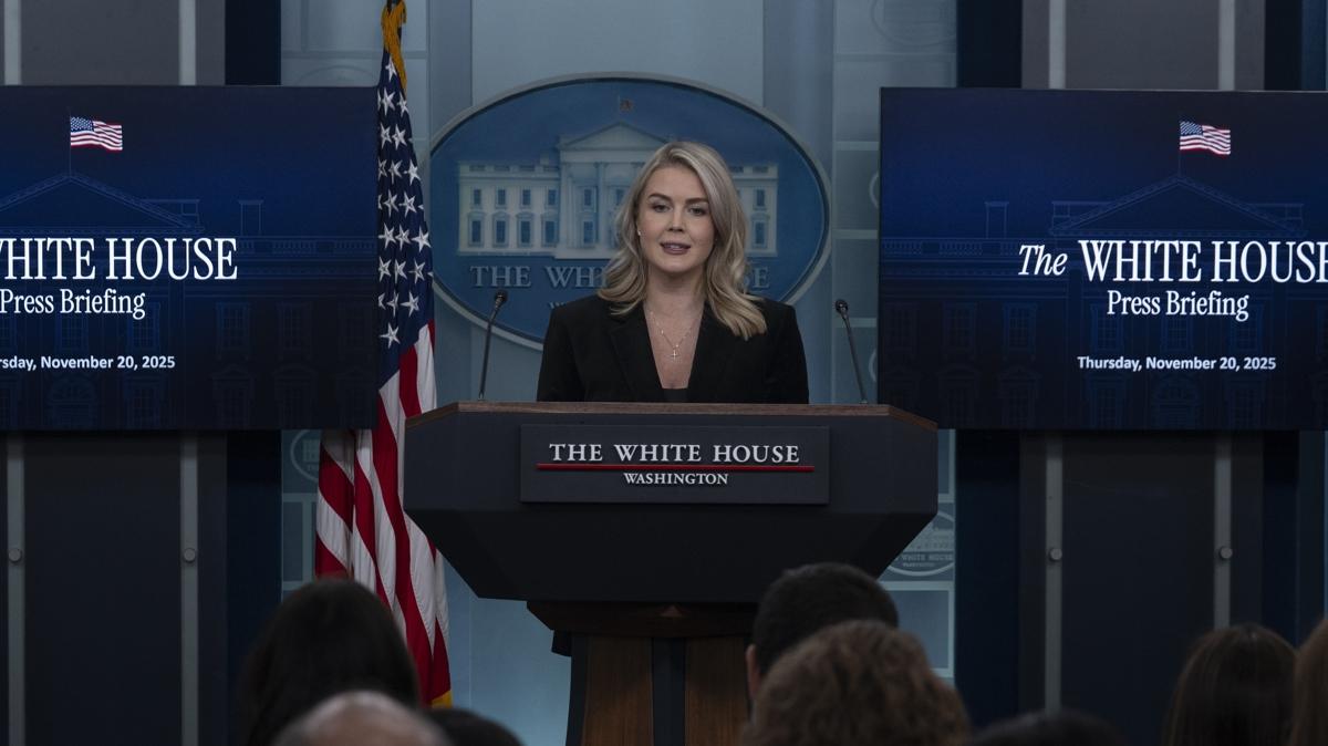 Karoline Leavitt ABD Gmen fotoraflar resimleri