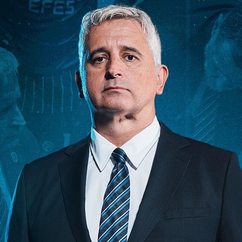 Anadolu Efes'te Igor Kokoskov dnemi sona erdi