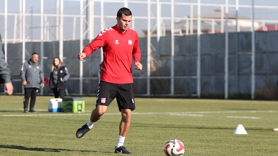 Sivasspor'da Boluspor mesaisi devam etti