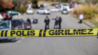 Ankara Adliyesi nnde bakl kavga: 5 yaral