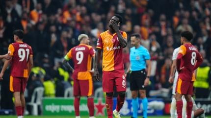 Hakem bize merhamet etti