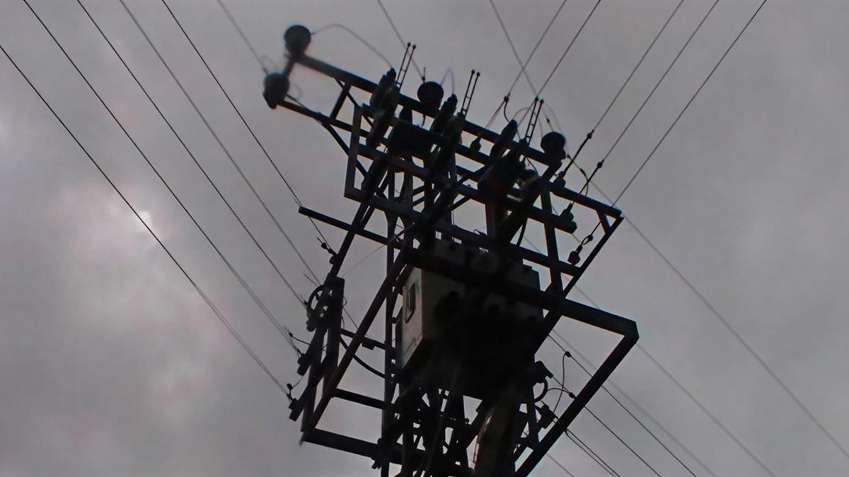 bykekmece trafo patlama elektrik kesintisi fotoraflar resimleri