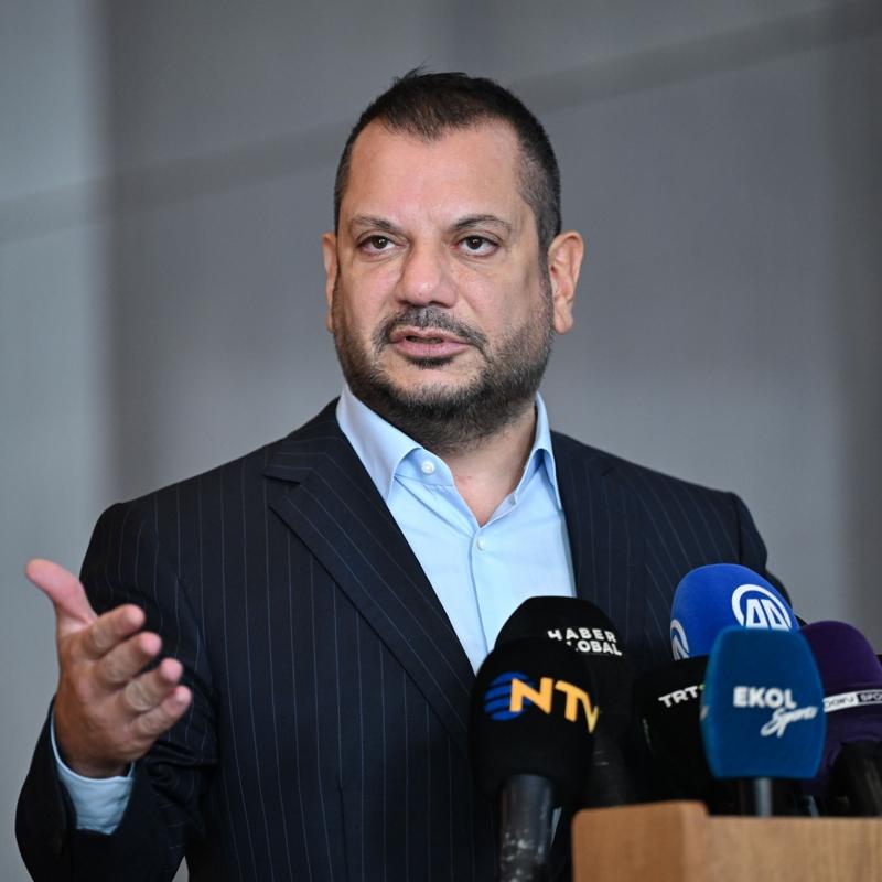 Trabzonspor'da ba�kan Ertu�rul Do�an, Coca-Cola sponsorlu�unu reddetti