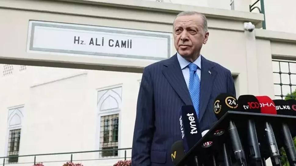 Başkan Erdoğan, cuma namazını Hz. Ali Camisi'nde kıldı