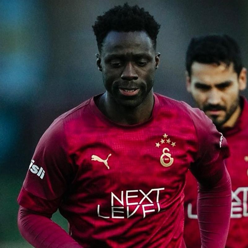 Galatasaray'da Fenerbah�e derbisi haz�rl�klar� s�r�yor