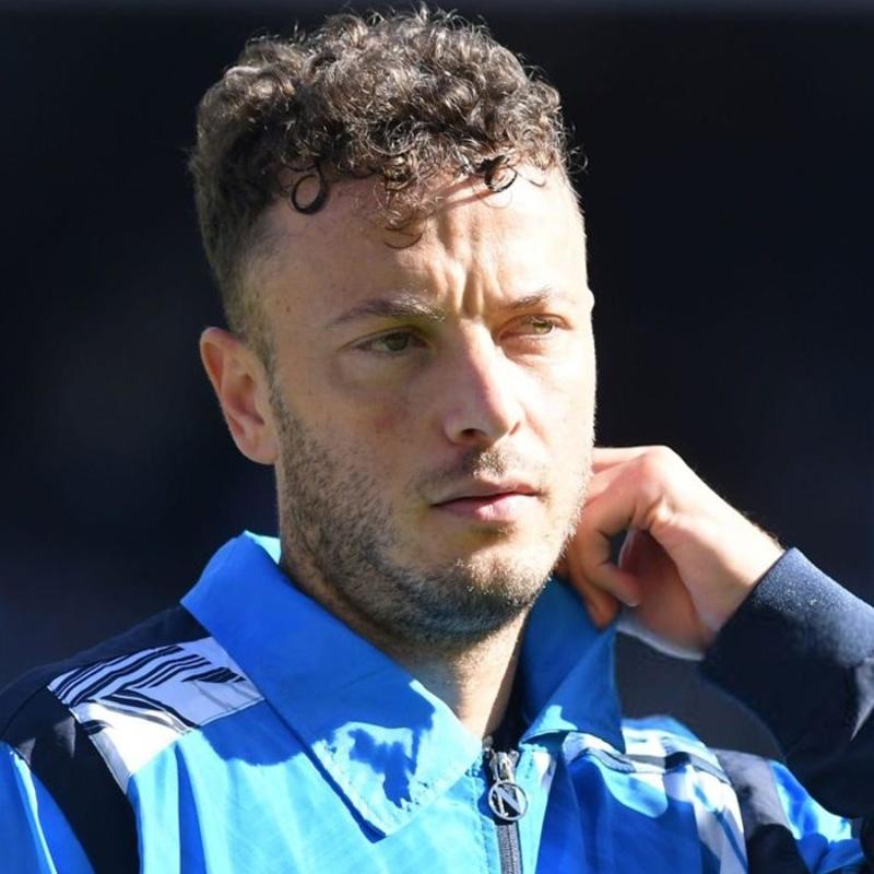 �talyanlar duyurdu! Fenerbah�e ve Be�ikta� Amir Rrahmani'nin pe�inde