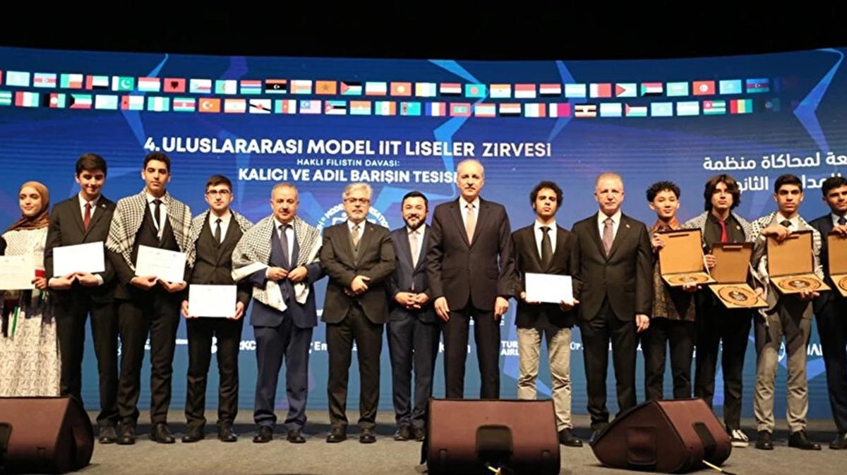 CYF Genlik Forumu Model T Liseler Zirvesi Filistin Adalet ars fotoraflar resimleri