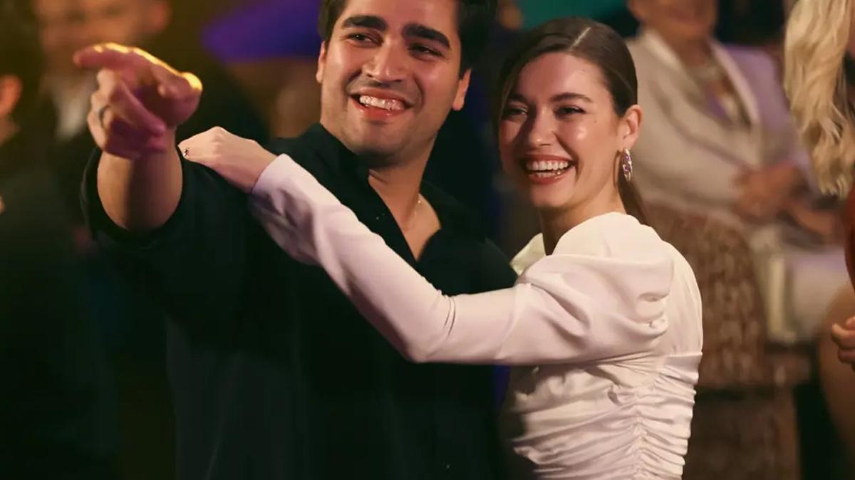 mert ramazan demir afra saraolu yal apkn magazin haberleri fotoraflar resimleri