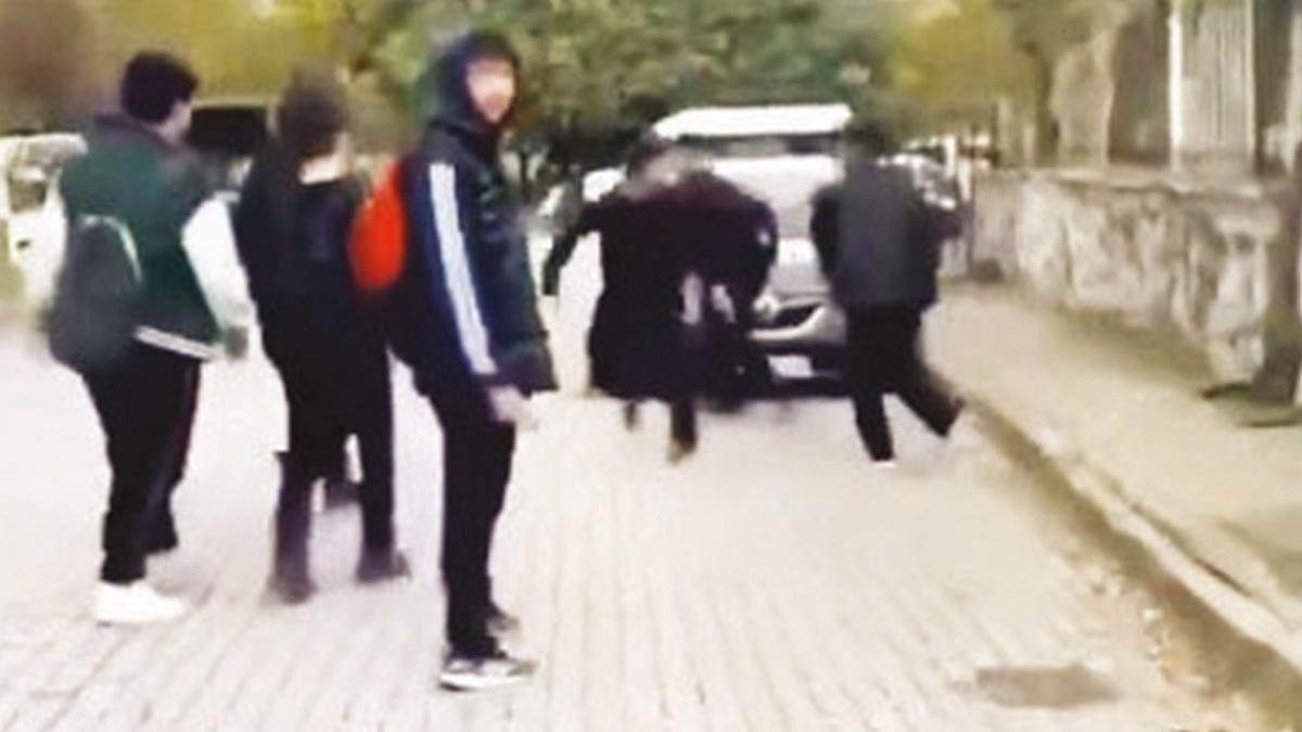 liseli kavgas  baklama olay  hara isteme fotoraflar resimleri