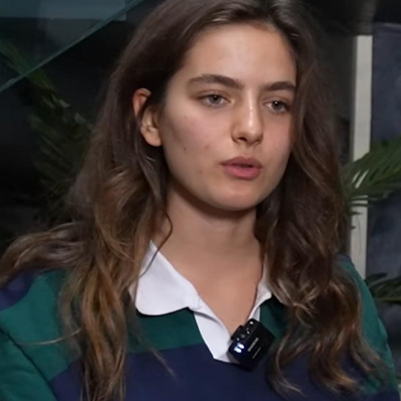 Taacak Bu Deniz'in babasyla ilgili Eleni'sinin ans duygulandrd