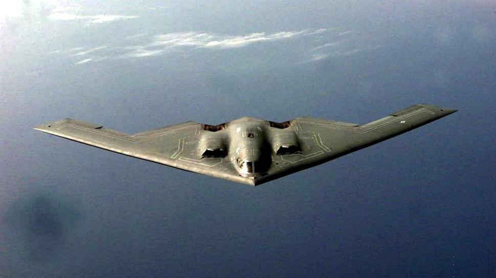 Trump'tan düşündüren hamle! "Hayalet" B-2 siparişi verildi