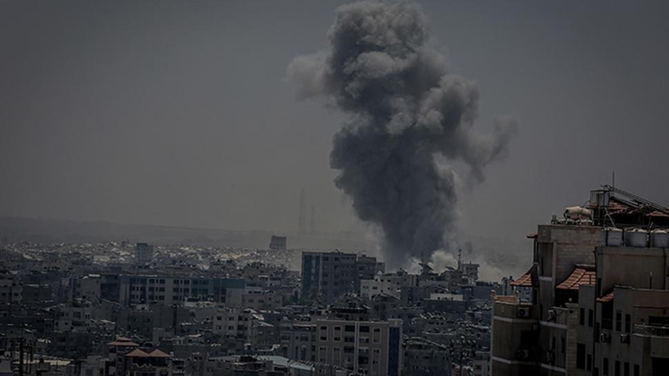 Katil İsrail'den Gazze'de yıkım... Kontrolündeki bölgelerde şiddetli saldırılar var