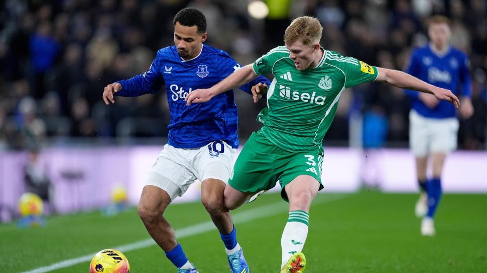 Newcastle United, Everton'ı 4 golle dize getirdi