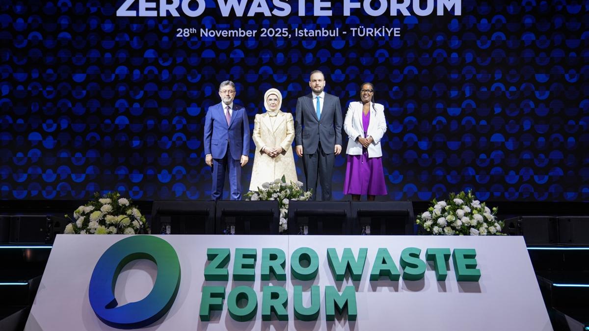 Emine Erdoan Gda ve Su sraf Sfr Atk Vakf fotoraflar resimleri