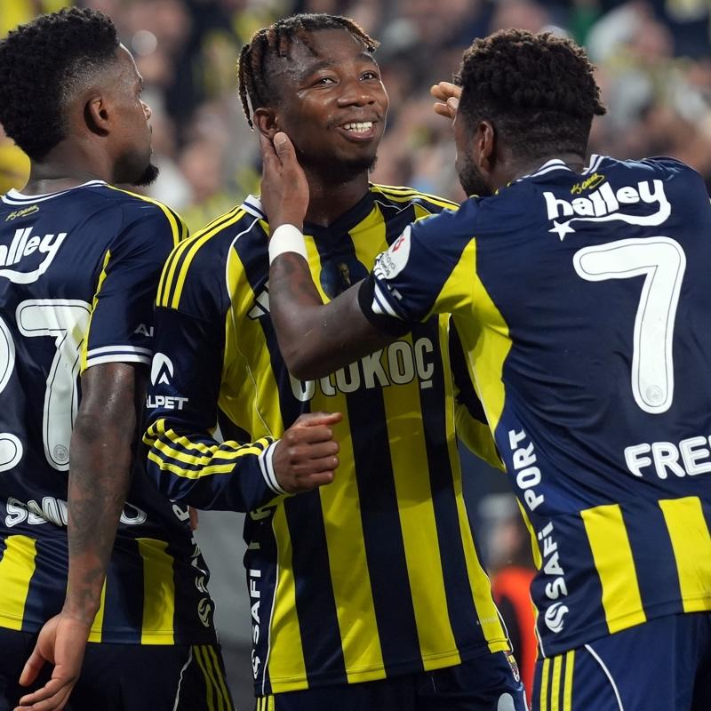 Fenerbah�e zirveyi istiyor! Rakip Galatasaray