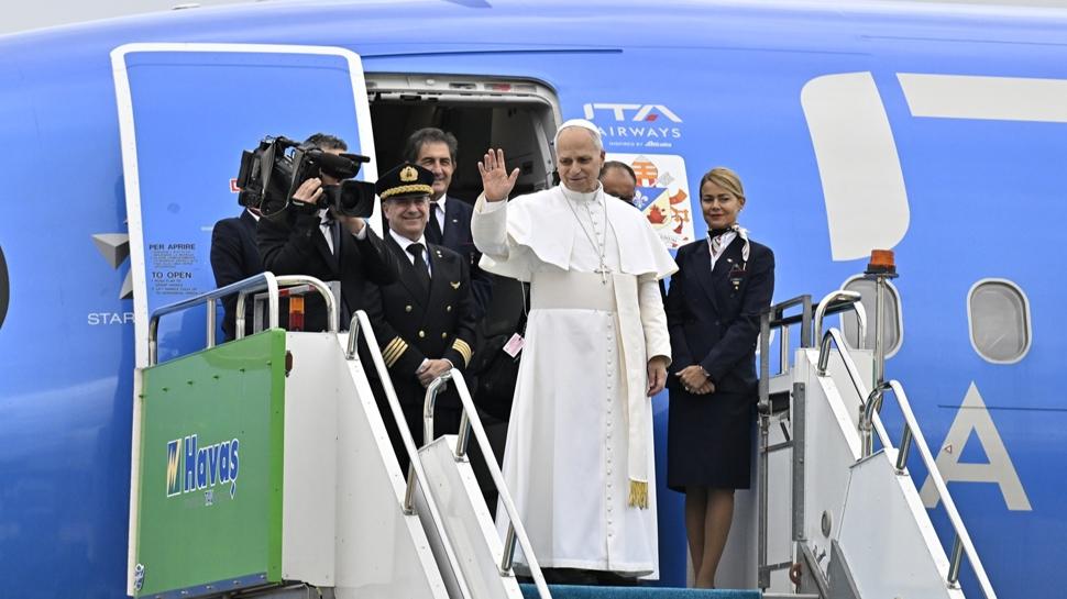 Papa 14. Leo Türkiye'den ayrıldı