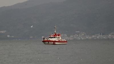 Kocaeli'de balk teknesi devrildi: 1 kii kurtarld, 1 kii yaamn yitirdi