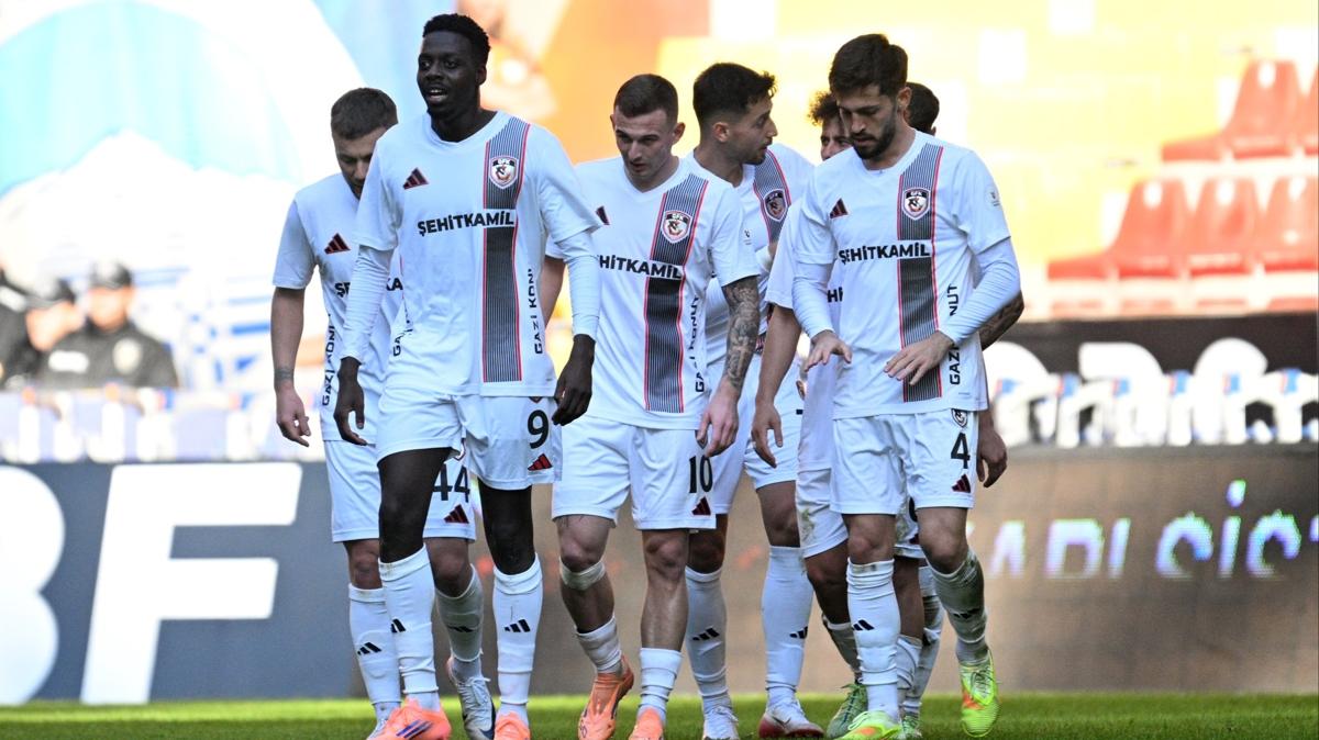 gaziantep fk sper lig burak ylmaz fotoraflar resimleri